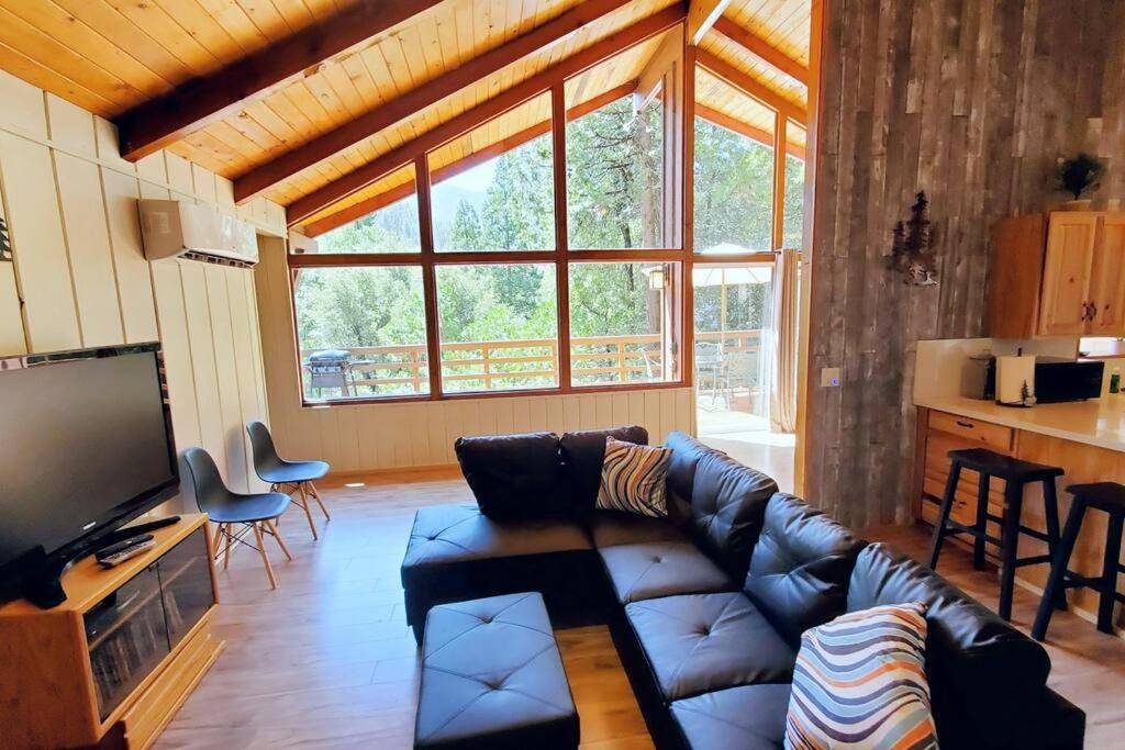 Redwood Retreat, Mountains, Adventure And Nature Ponderosa Экстерьер фото